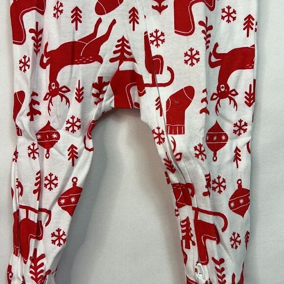 Carter’s cotton red and white sleep and play holiday size 9 months NWT - Picture 4 of 14